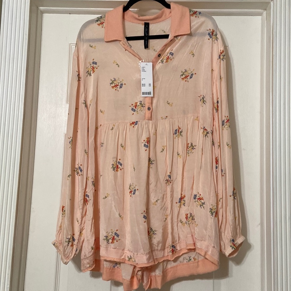 Urban outfitters romper. Size small